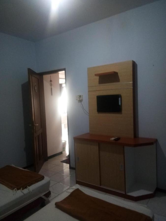 Oyo 2240 Simpang Tujuh Residence Kudus Esterno foto