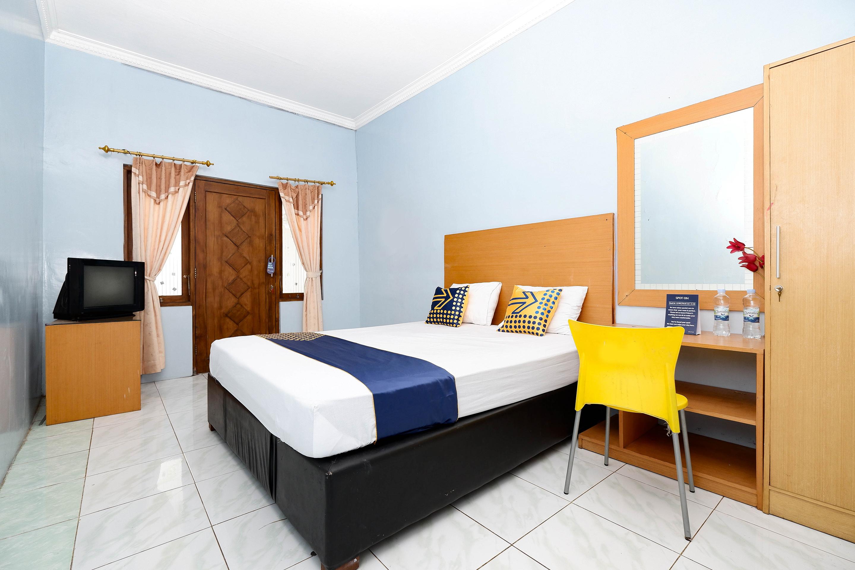 Oyo 2240 Simpang Tujuh Residence Kudus Esterno foto